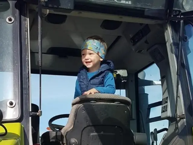 Traktorfahren - © Ferienhof Eger