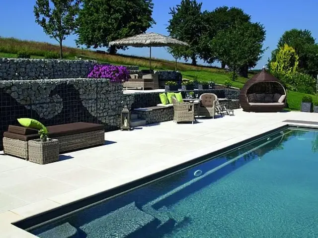 Meerwasserpool Meerwasserpool auf dem Heindlhof in der Oberpfalz